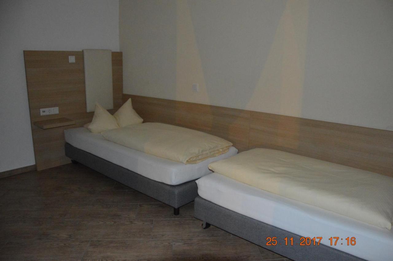 Hotel Mezzero Waldshut-Tiengen Esterno foto